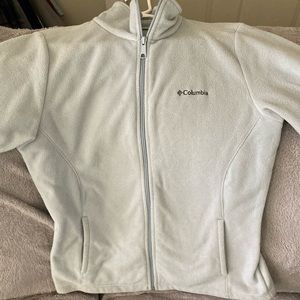 Womens Columbia fleece jacket
